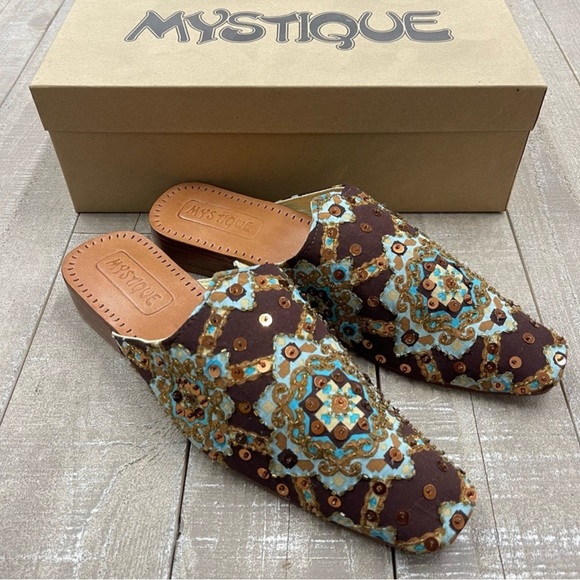 Mystique Artisan Crafted Embellished Unique Mule Flats - Picture 3 of 4